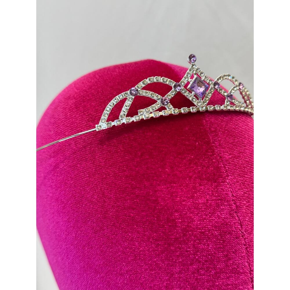 Small Princess Tiara with Rhinestone Details – Brand New